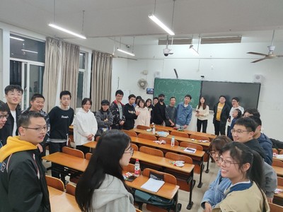 能源与机械工程学院2021级新生团体心理辅导活动取得圆满成功